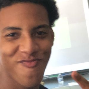 Meet your Posher, Neftali